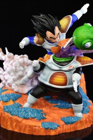 Vegeta vs. Guldo Vegeta cuts Guldo Handmade Model Figurine 18CM High