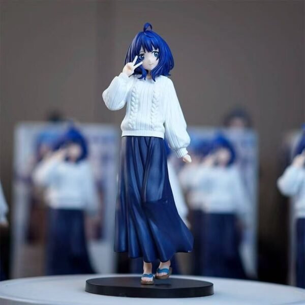 A cute and charming figure of the main character, Tachibana Mikan, from the "Hana no Kusabi" series, measuring 23 cm in height. It's a perfect gift to place on a table or shelf.