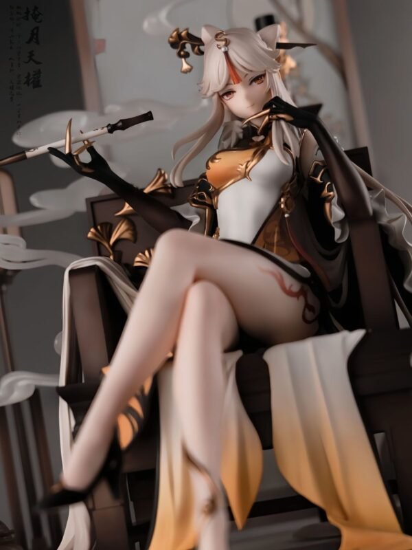 Water Condensation Guang Covers the Moon Tianquan GK Model潮玩Statue Peripheral Ornament Gift, 30CM in Height - Image 3