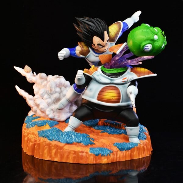 Vegeta vs. Guldo Vegeta cuts Guldo Handmade Model Figurine 18CM High - Image 4