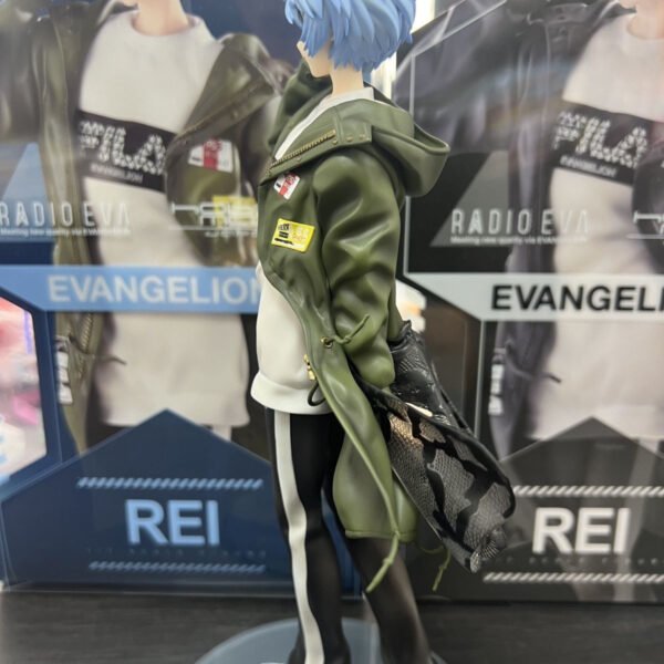EVA's beautiful girl Rei Ayanami figurine, a collectible item, 25 cm tall, placed on a table as a souvenir, item number 7852. - Image 5
