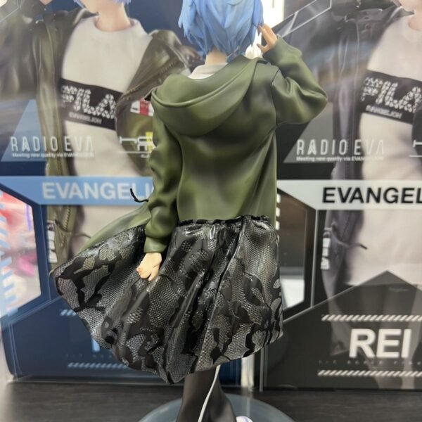 EVA's beautiful girl Rei Ayanami figurine, a collectible item, 25 cm tall, placed on a table as a souvenir, item number 7852. - Image 6