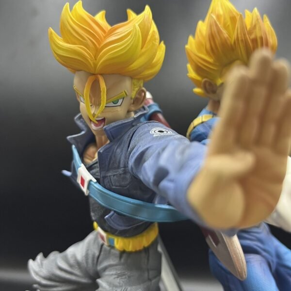 Dragon Ball Z Resonance of the Spheres Series - Father and Son Wave Vegeta and Trunks Figure, 31 cm tall, - Image 6