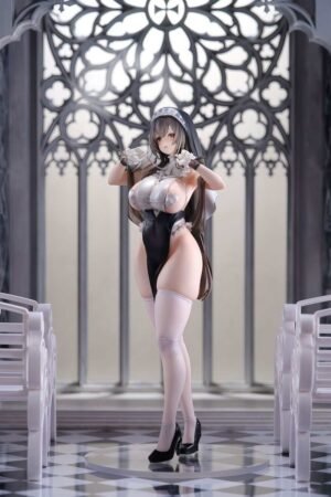 Pray that the nun's height will be 25 cm.